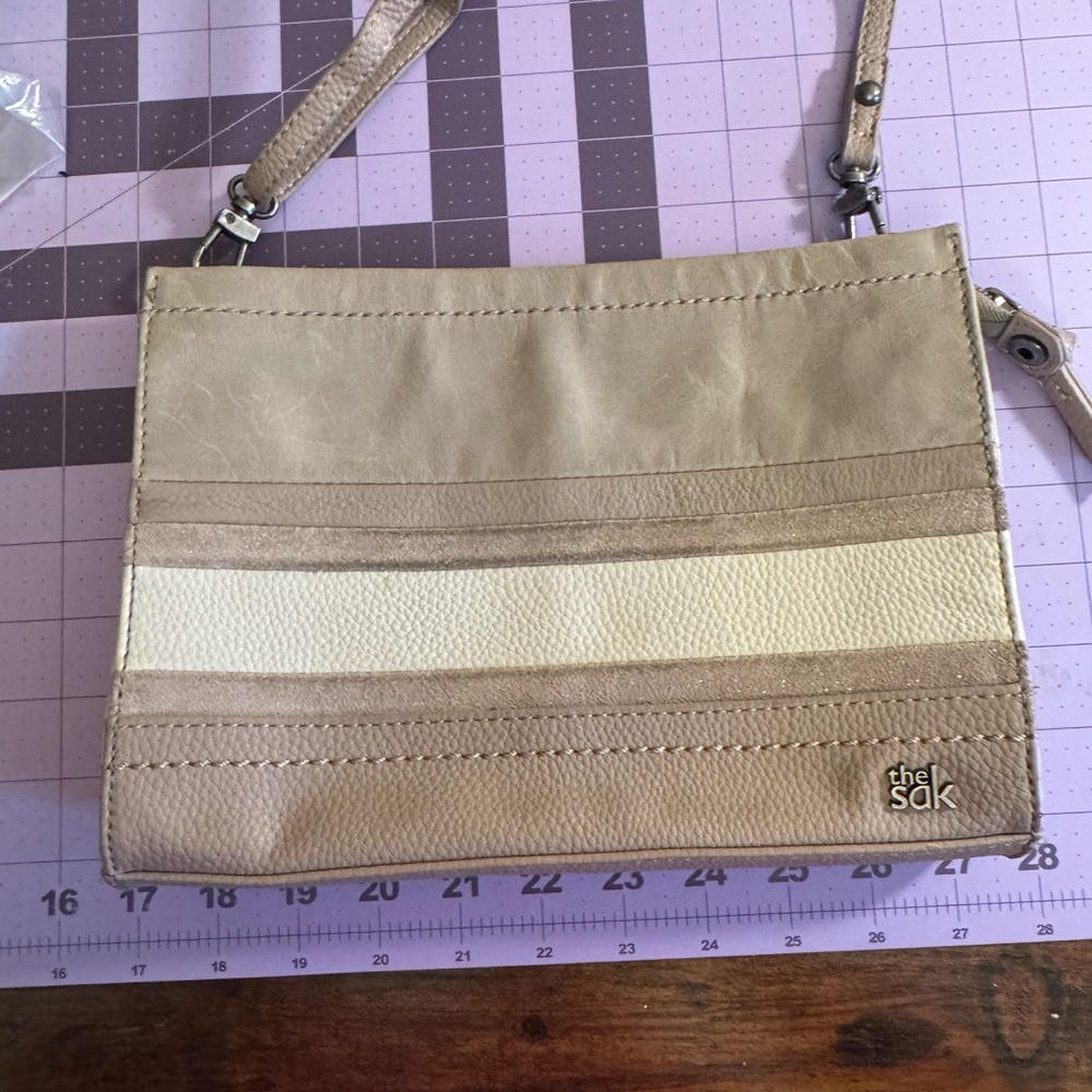 The Sak Beige and Cream Leather Four Way Bag